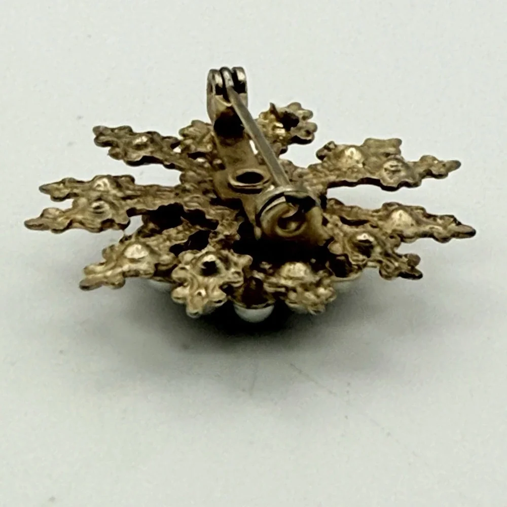 Vintage Starburst Brooch Light Blue Rhinestone Faux Pearl Gold Tone Sunburst Pin